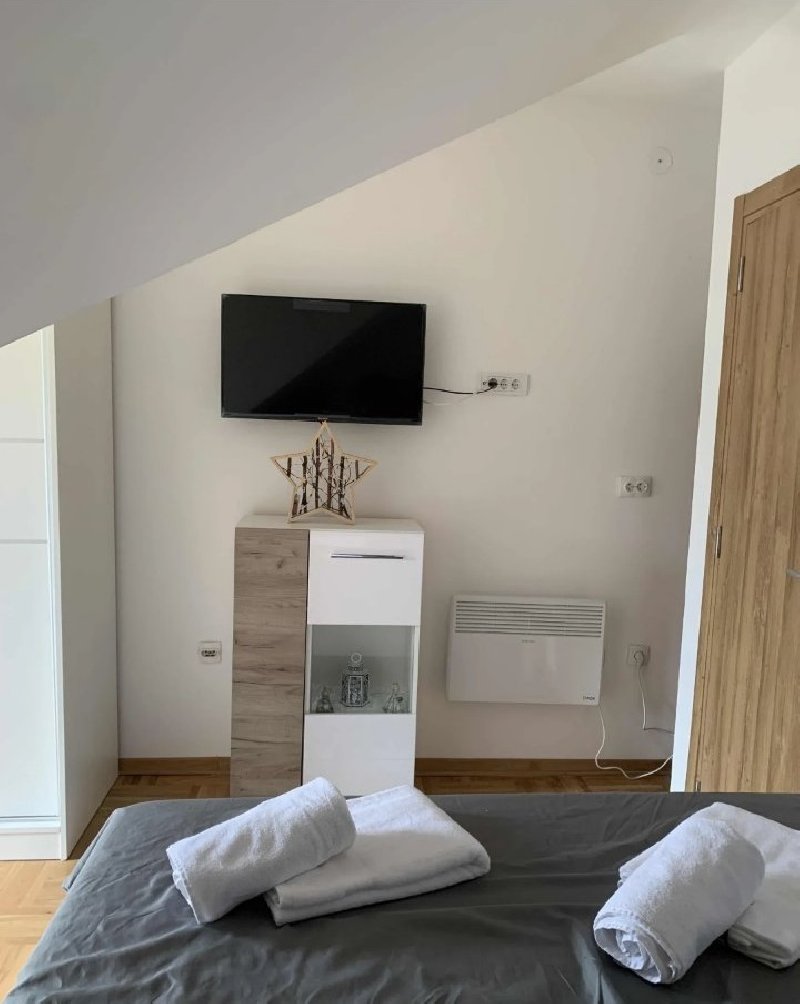 Prodajem apartman na Zlatiboru Slika 