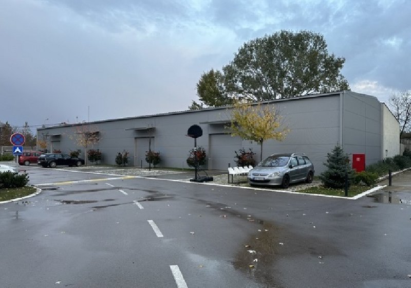 Izdajem halu u Rakovici od 180 i 210m2 Slika 