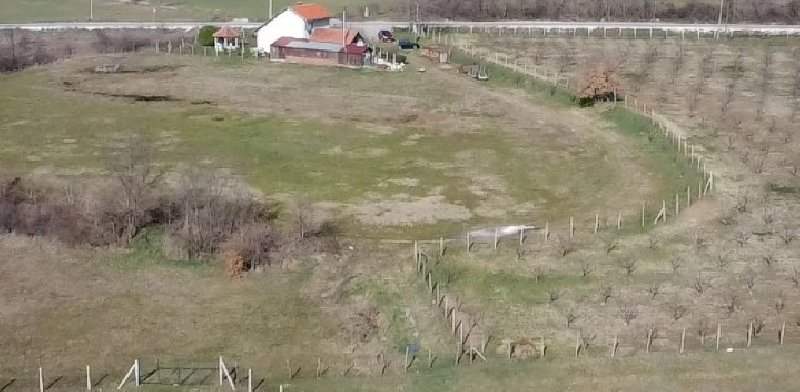 Prodajem plac 83ari Banja-Arandjelovac Slika 