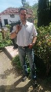 Ozbiljan muskarac za vezu i brak ponuda On traži nju
