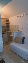Izdajem studio-apartman u Meljinama potreba Apartmani, sobe, privatni smeštaj