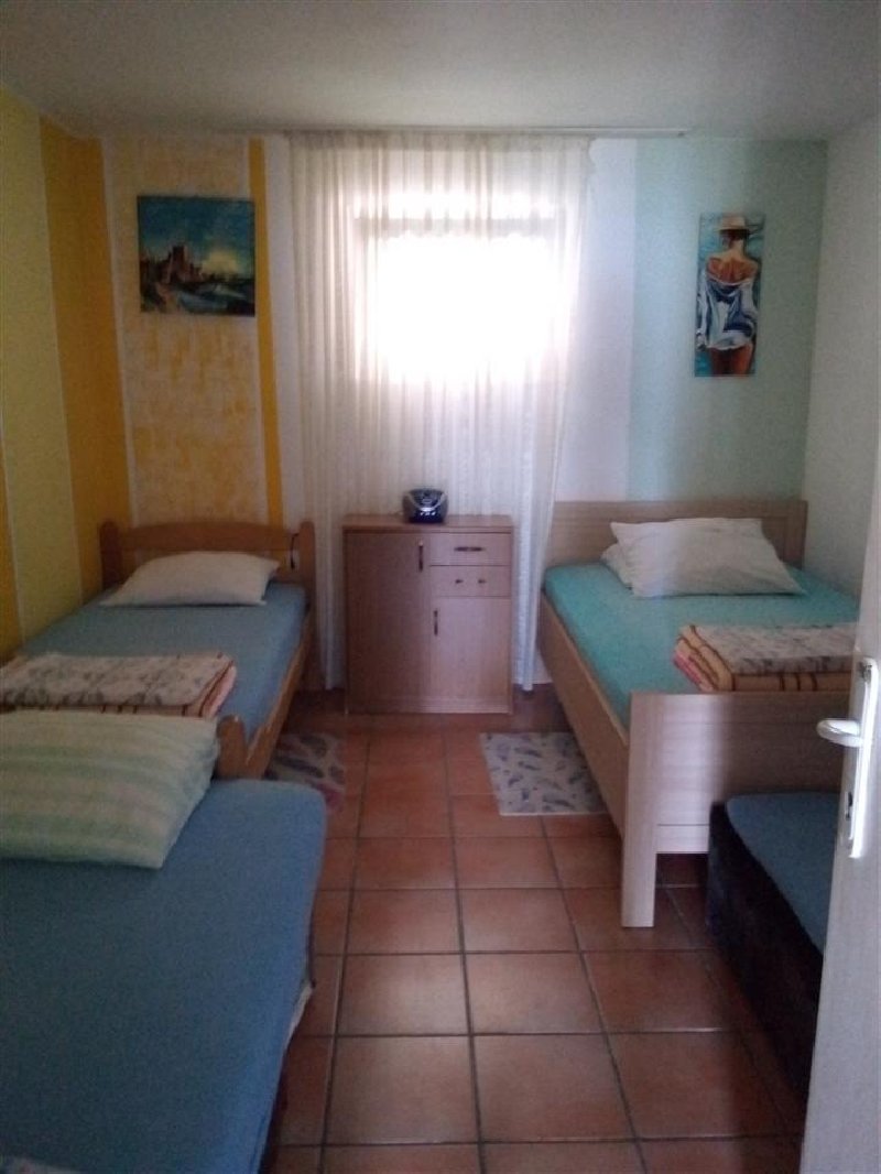 Apartman za ljetovanje u Sutomoru, Montenegro Slika 