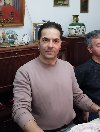 Ozbiljan muskarac za brak ponuda On traži nju